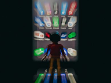 florian-schmetz-UAwNxfXESDY-unsplash-scaled.jpeg